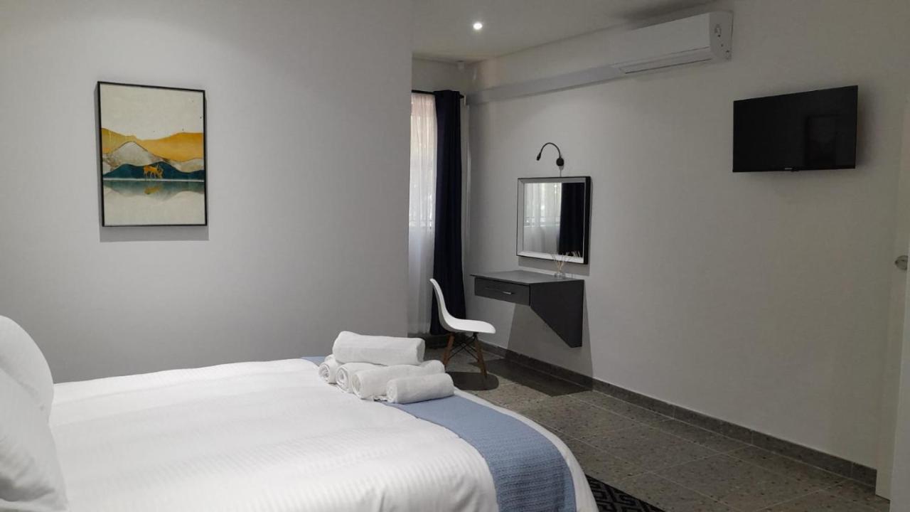 The Wishing Well Guest House Self-Catering Port Edward Esterno foto