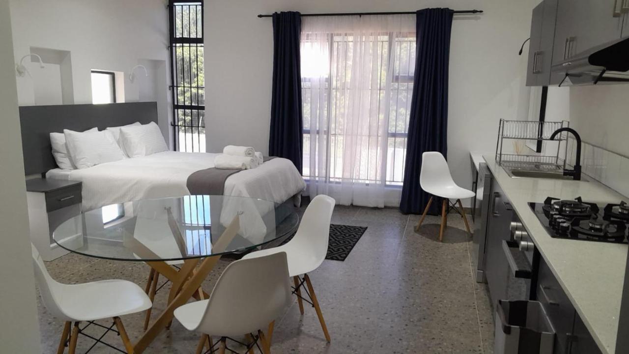 The Wishing Well Guest House Self-Catering Port Edward Esterno foto